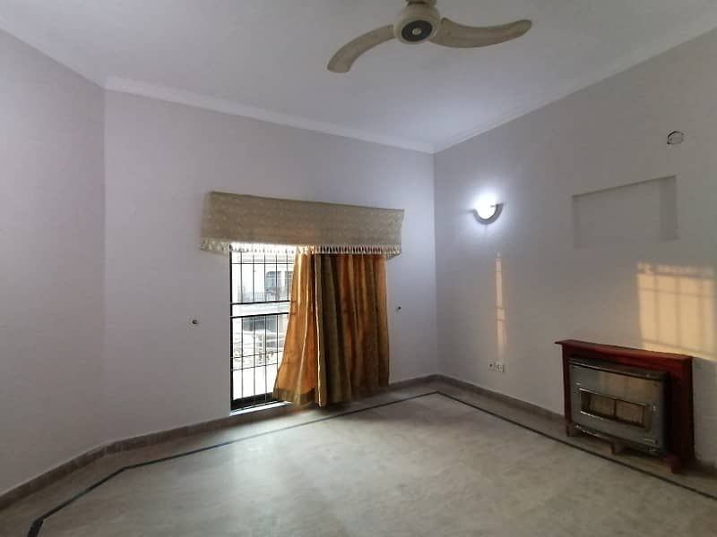 DHA 10 Marla Double Unit Fantastic Bungalow For Rent In Phase 1 1