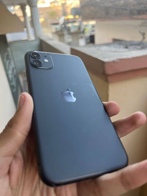 iphone 11 urgent sale 0