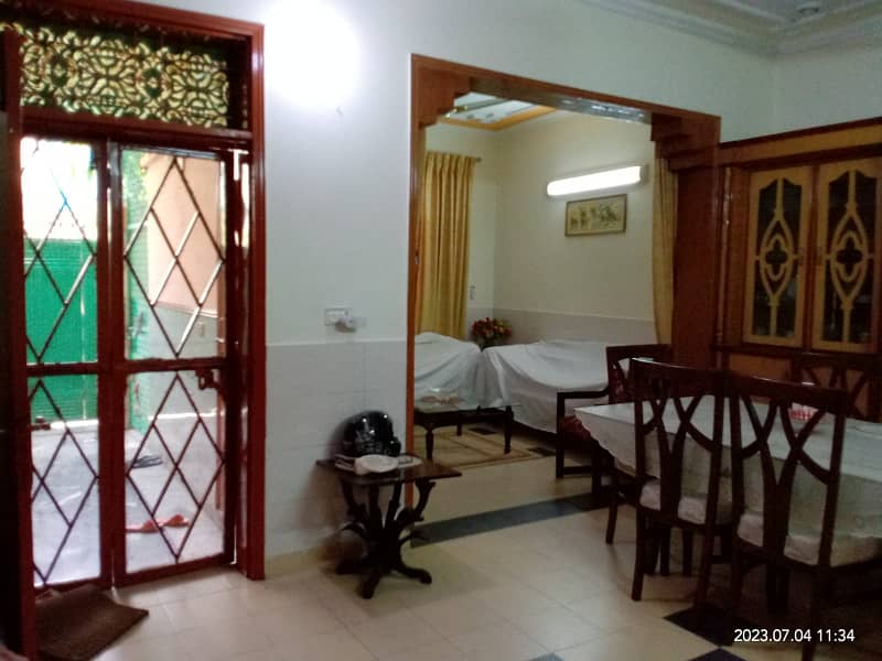 5 MARLA BEAUTIFUL HOUSE FOR SALE IN JOHAR TOWN 6