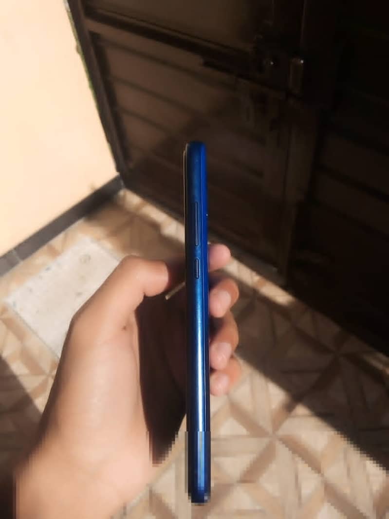 Motorola G Play 2021 - 3gb ram & 32gb rom - best for daily use 3