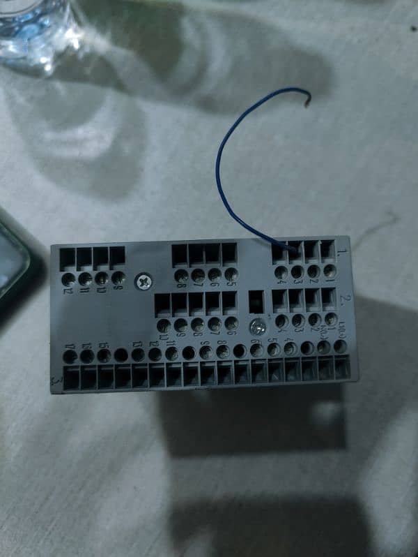 JUMO dtron 308 Temperature controller for sale 3