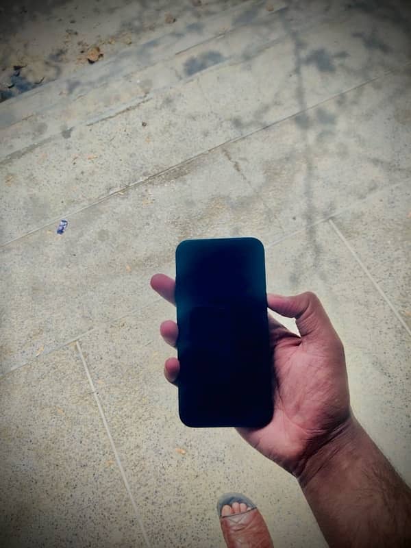 iPhone 13 jv 10/10 4