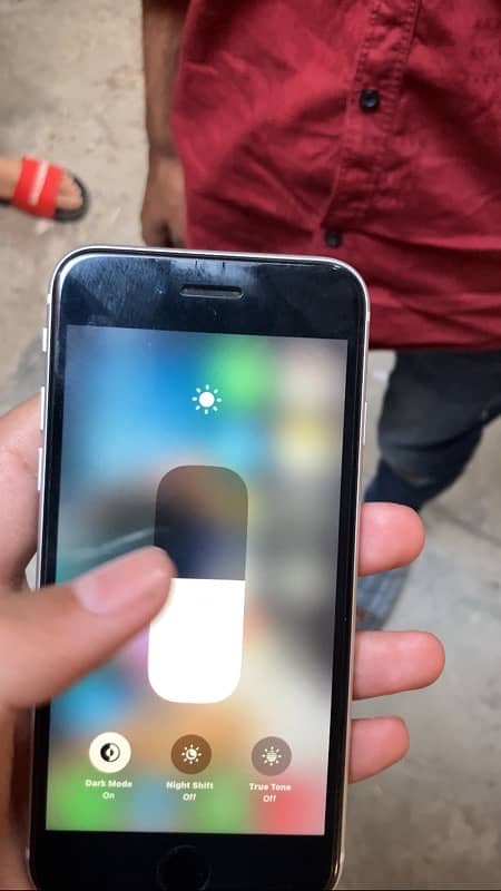 iphone SE 2020 5