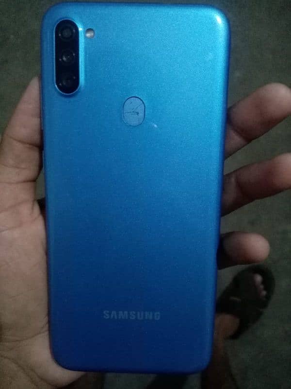 samsung a11 2/32 3