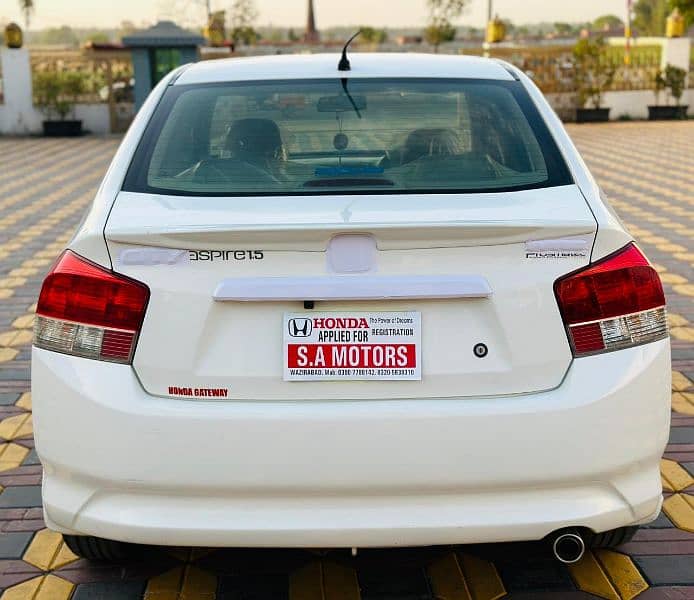 Honda City Aspire 2014 4