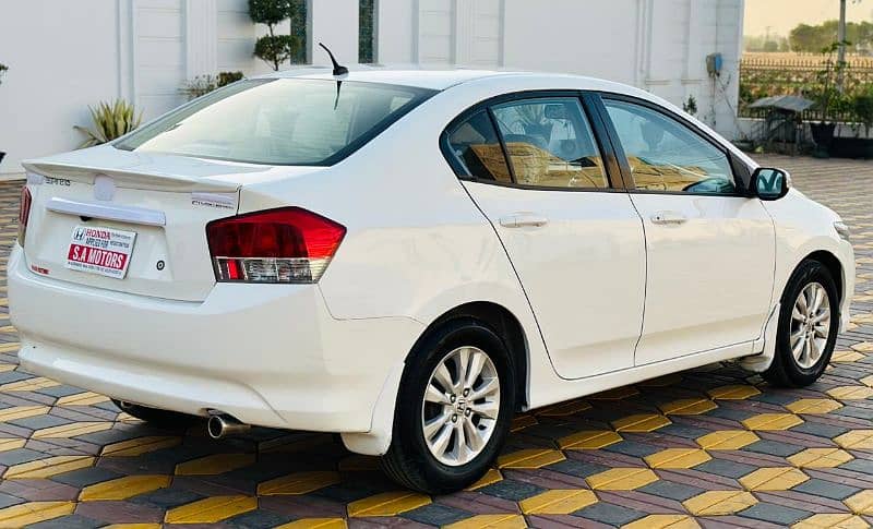 Honda City Aspire 2014 11