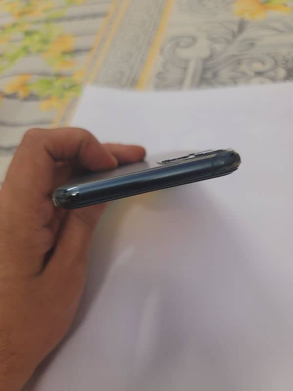 Iphone 11 Pro Max - NON PTA 1