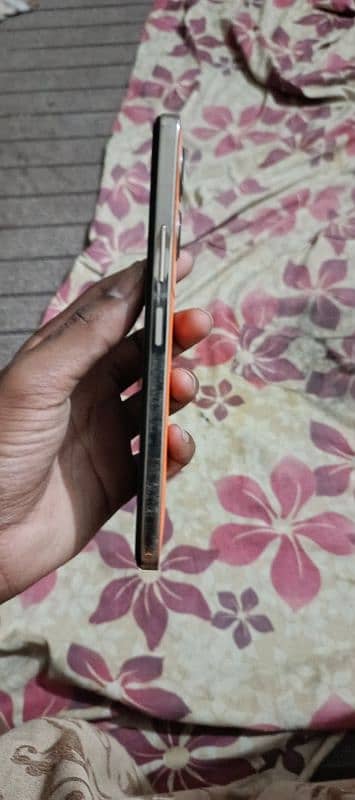 infinix note 30  8-256GB    for urgent sale 4