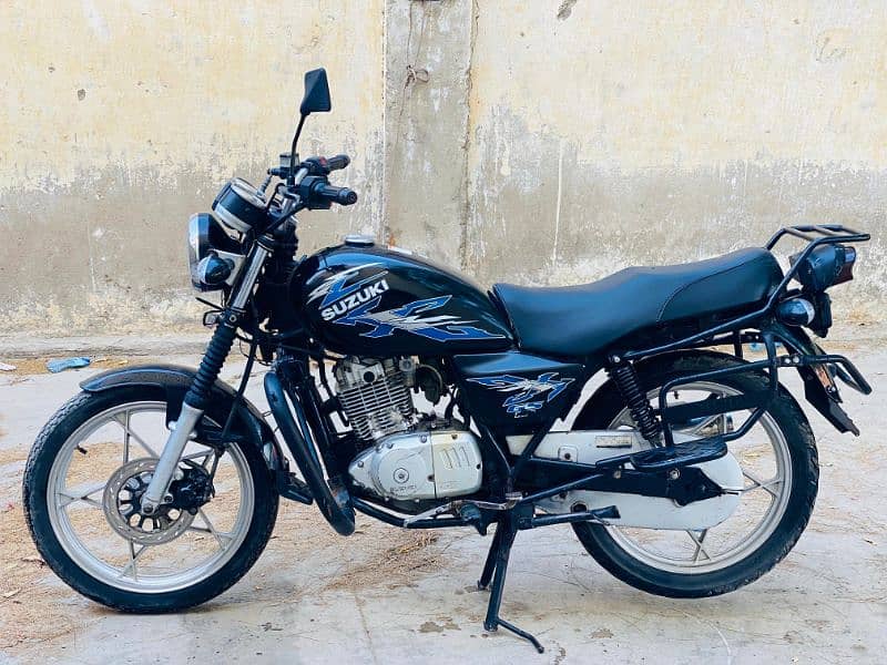suzuki GS SE model 2019 0