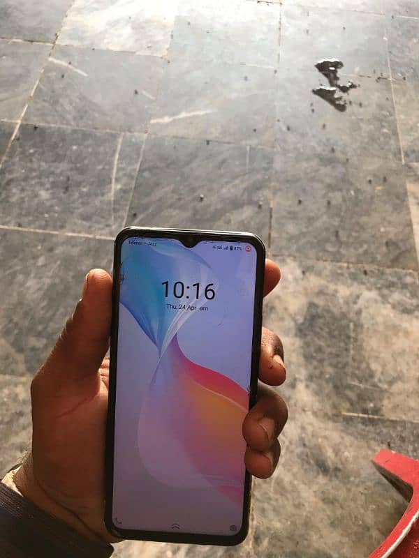 y33s 8/128 2