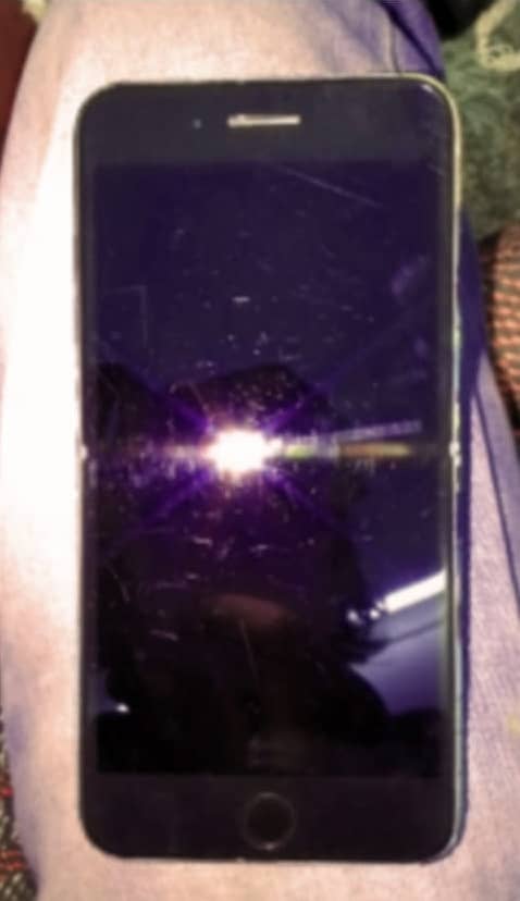 Apple iPhone 7 Plus 0