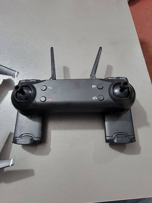 drone s8 2