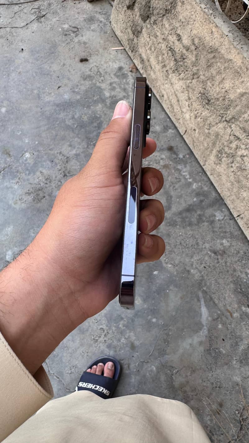 iPhone 14 PRO MAX 10/10 128 GB 100% JV SIM 16