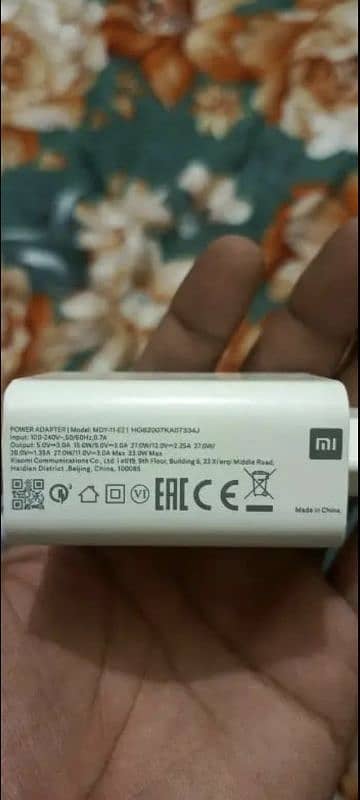 poco x3 Daby ka charger hai original 0