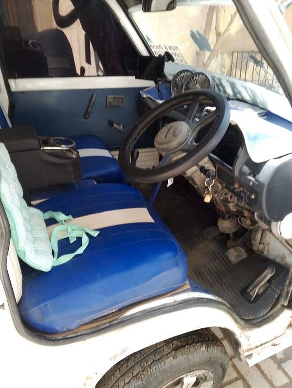Suzuki Bolan Hi-Roof 4