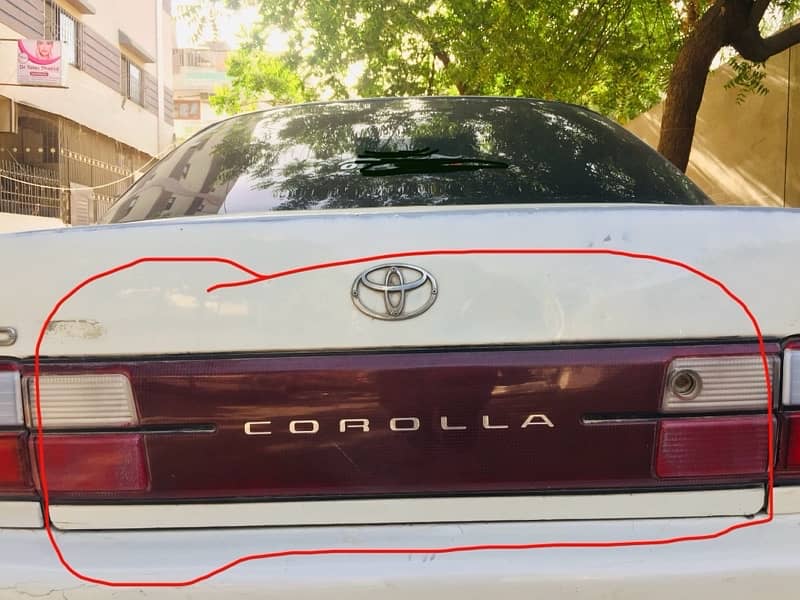 indus corolla back garnish 0