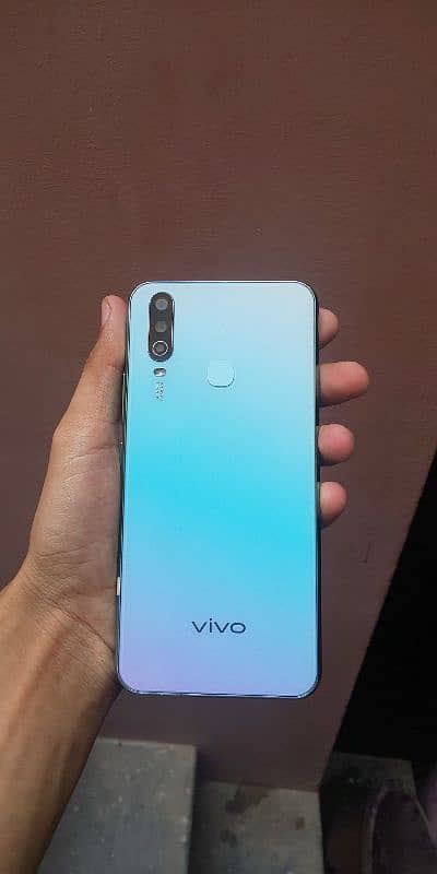 vivo y17 2
