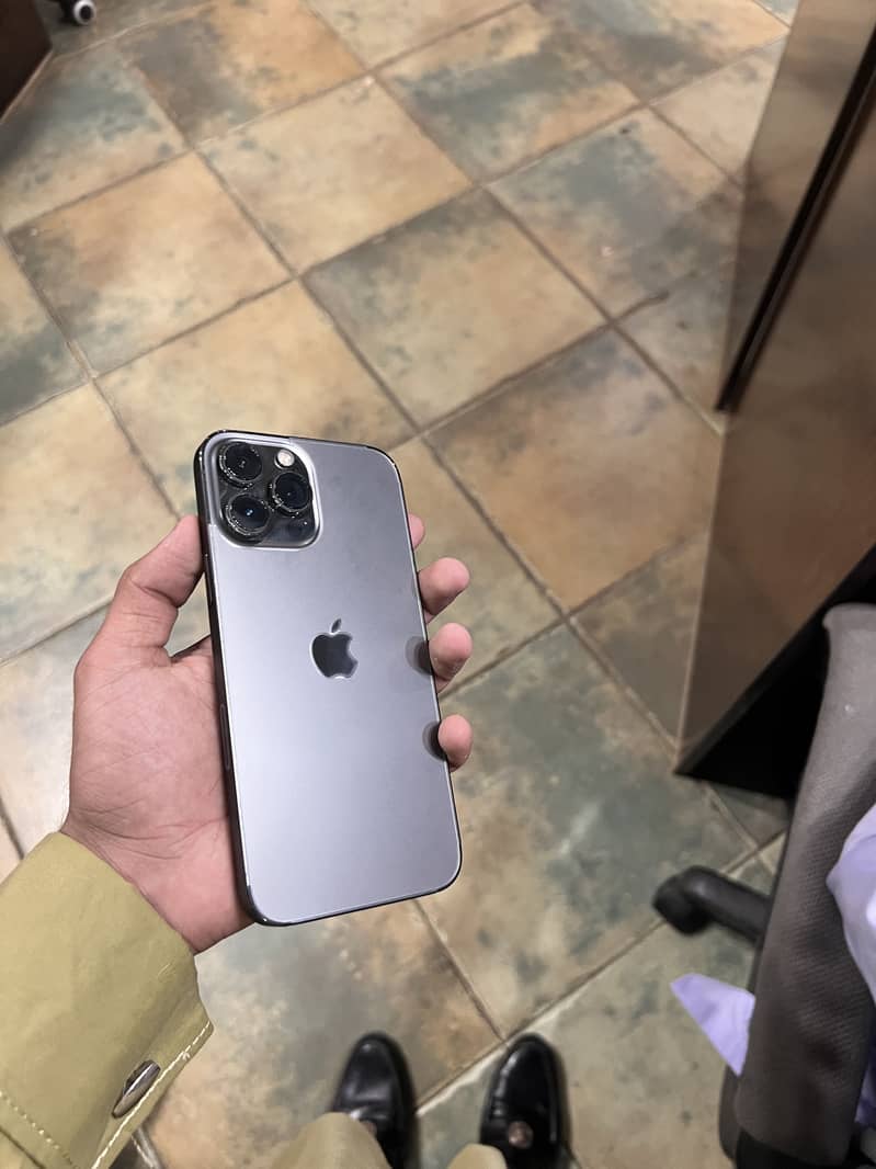 iPhone 13 pro max non pta jv 0