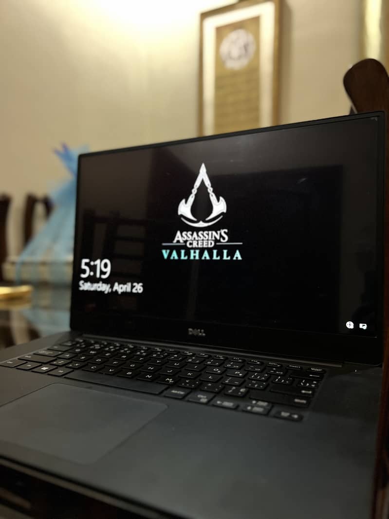 Dell Precision 5520 - WorkStation 0