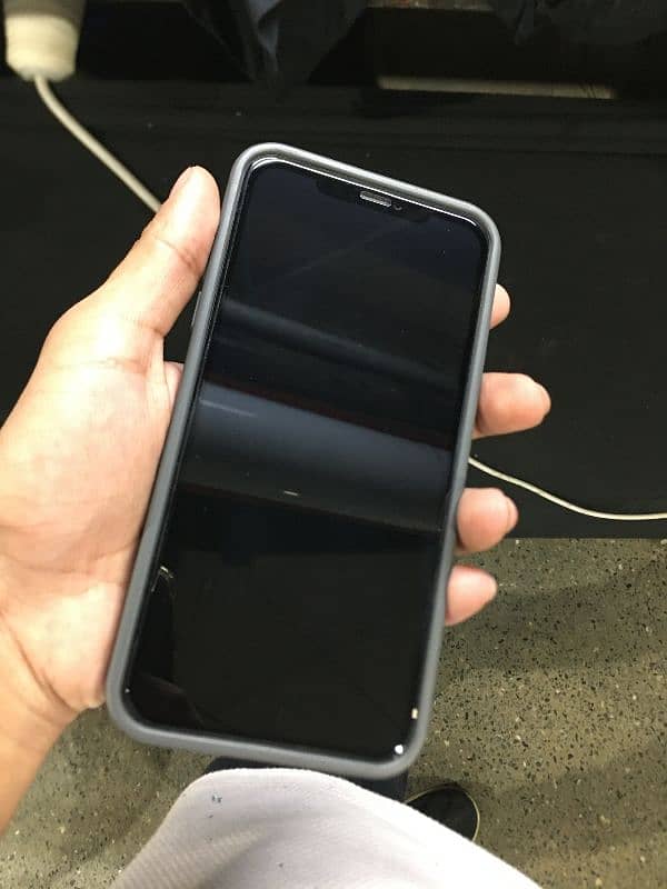 Iphone 11 pro max 5