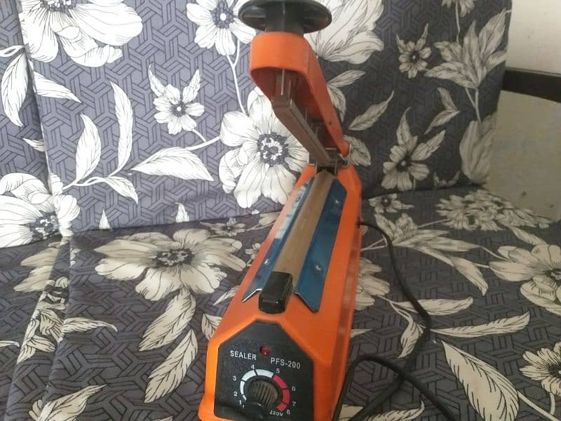 packing and Sealing machine 0
