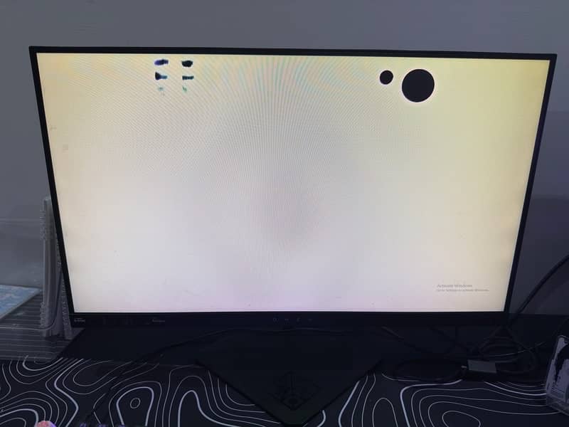 hp omen x25f 240hx monitor (with dead pixels) 0