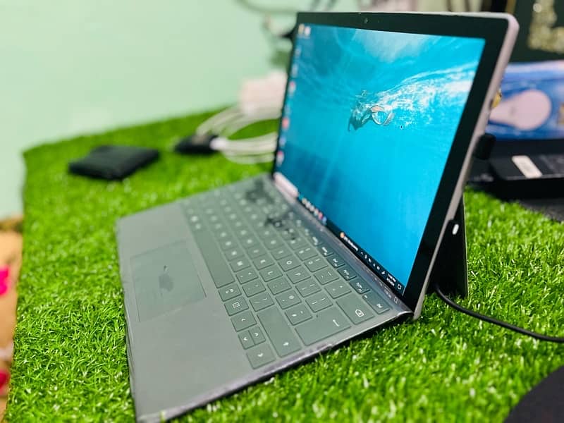 Microsoft surface pro 5 Laptop 2