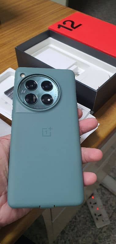 One Plus 12 16/512gb 3