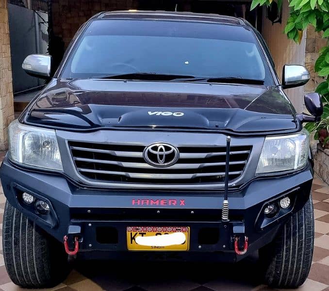 Toyota Hilux Vigo Champ G 2014 1st owner manual 0