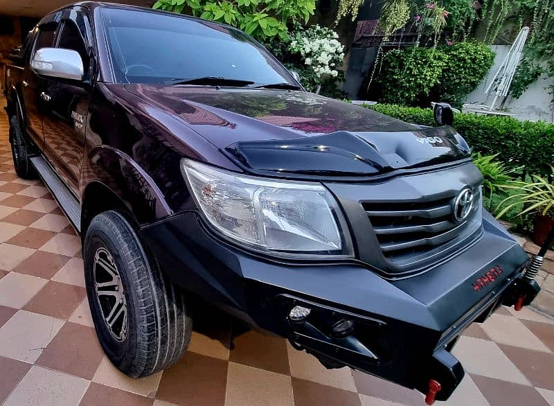 Toyota Hilux Vigo Champ G 2014 1st owner manual 4