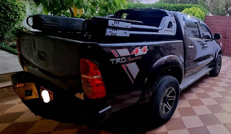 Toyota Hilux Vigo Champ G 2014 1st owner manual 5