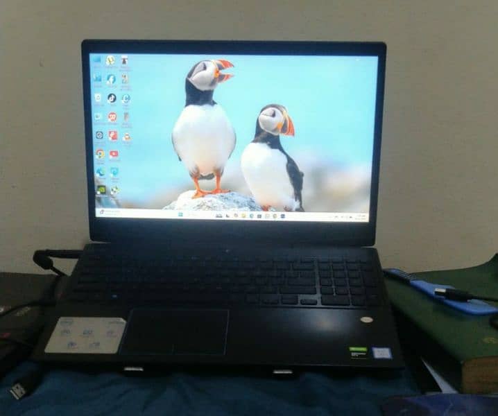 Dell Gaming laptop G3 i7 9th with gtx 1660ti Max Q 1