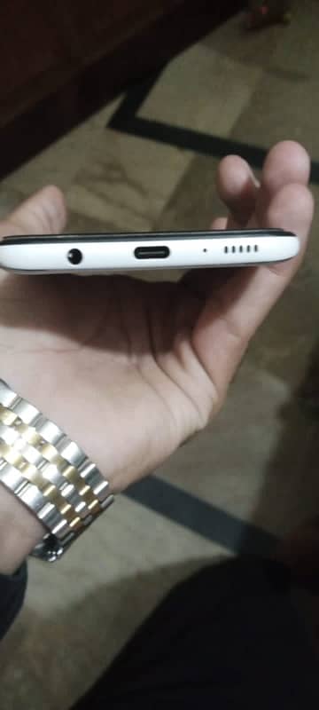 Samsung Galaxy A30 Urgent Sal 2