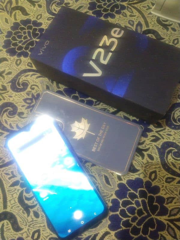 Vivo V23e 256/8 official approved with box charger sale/Exchange 1