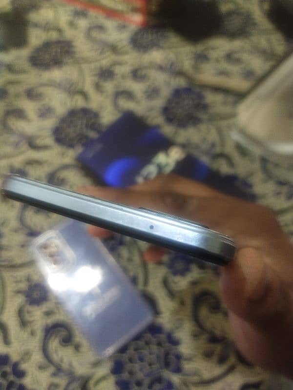 Vivo V23e 256/8 official approved with box charger sale/Exchange 2