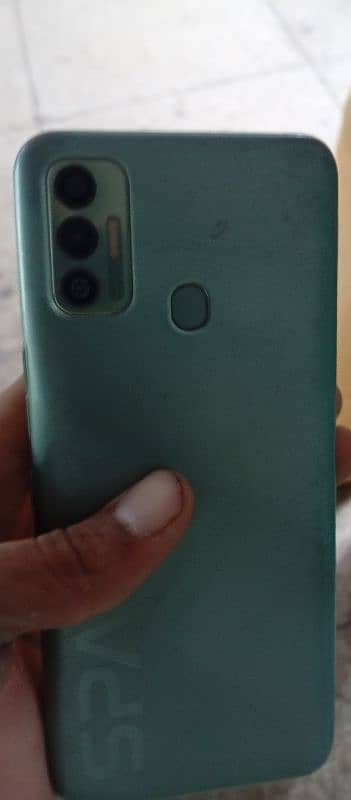 Tecno spark 7 4.64 one call me 0328.46. 96.879 2