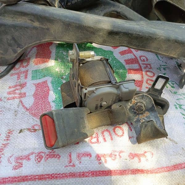 honda civic and toyta parts available 1