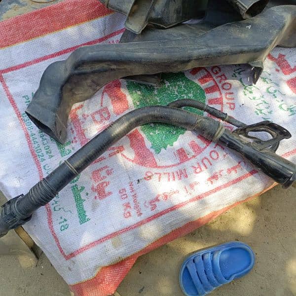 honda civic and toyta parts available 3