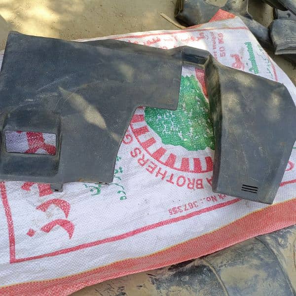 honda civic and toyta parts available 4