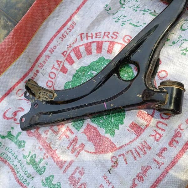 honda civic and toyta parts available 6