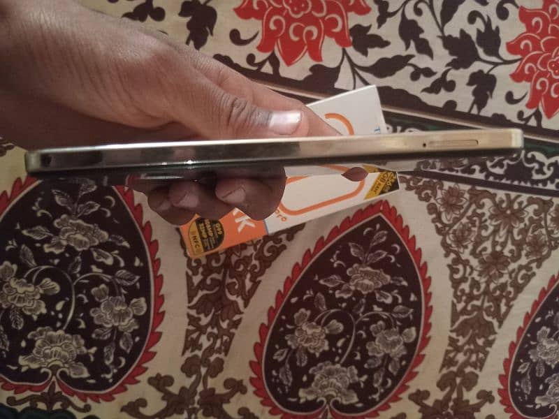 tecno spark 20 pro 4