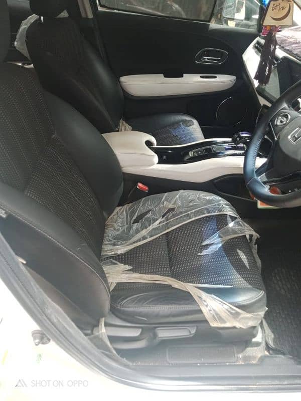 Honda Vezel 2015/2019 z sensation full option B2B orignal antique piec 4