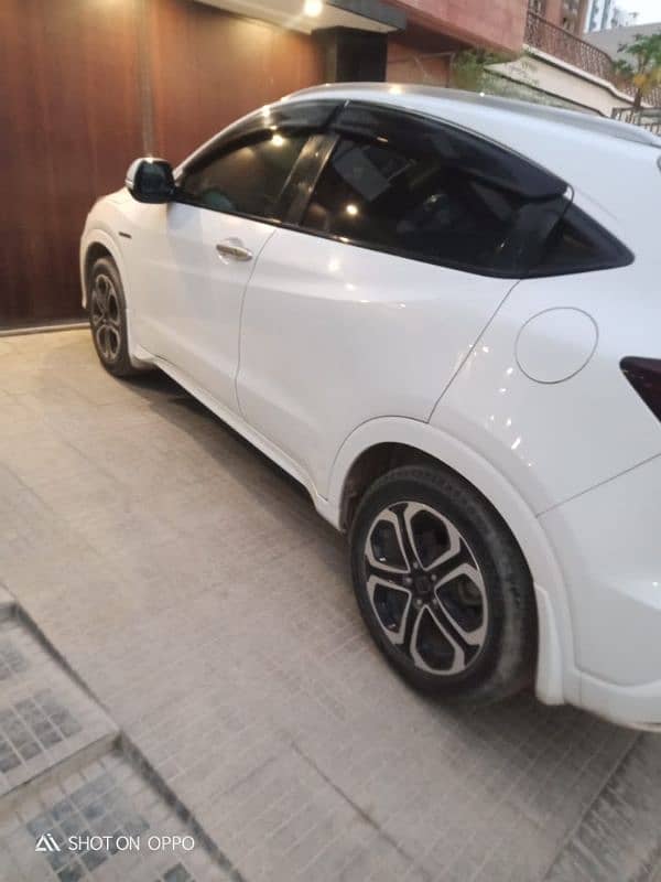Honda Vezel 2015/2019 z sensation full option B2B orignal antique piec 9