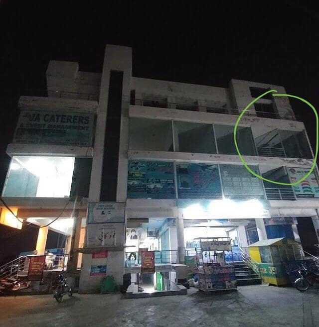 2nd Floor Front Corner Shop 1