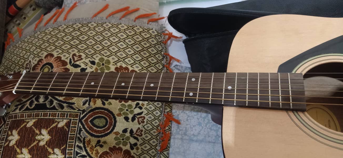 Yamaha F310 2