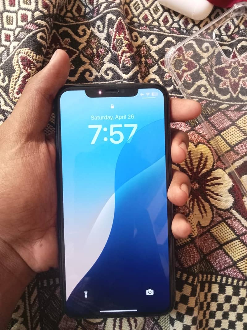 Iphone 11 pro max 1