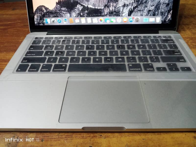 MacBook Pro 1