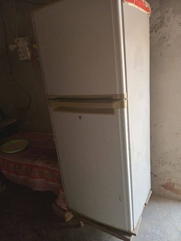 fridge pel brand 0