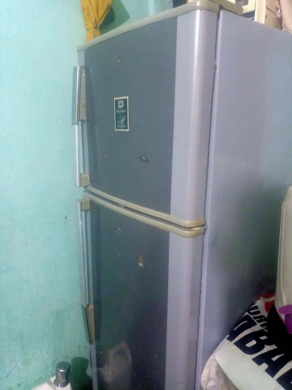 dawalance refrigerator sell krna he new Lena hai fullsize ka 0
