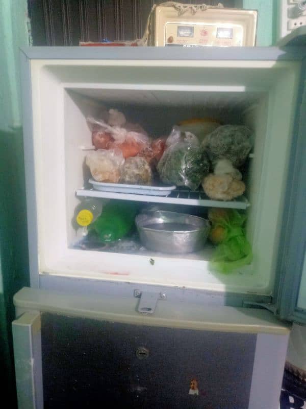 dawalance refrigerator sell krna he new Lena hai fullsize ka 3